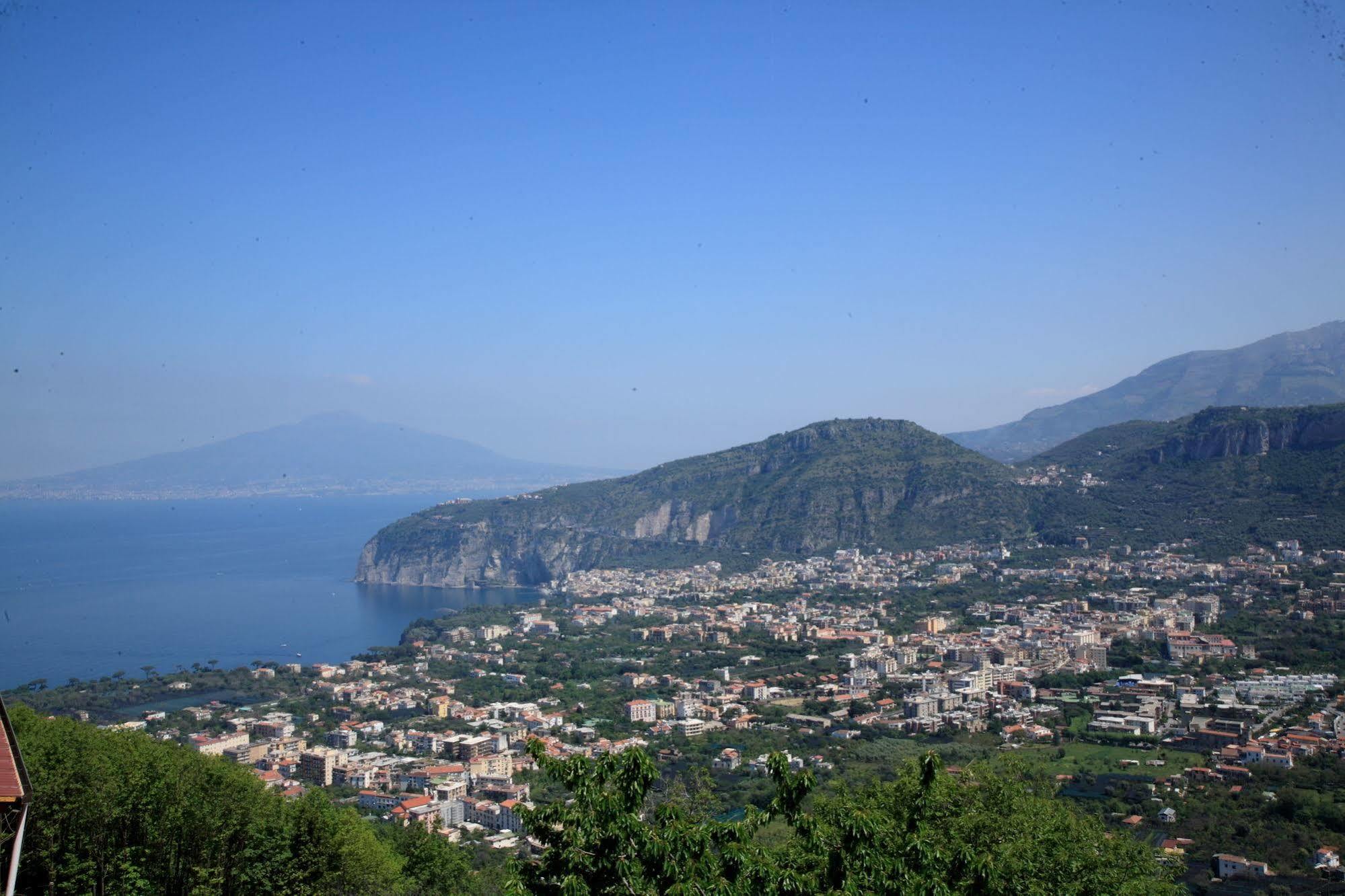 Villa Monica B&B Sorrento Eksteriør bilde