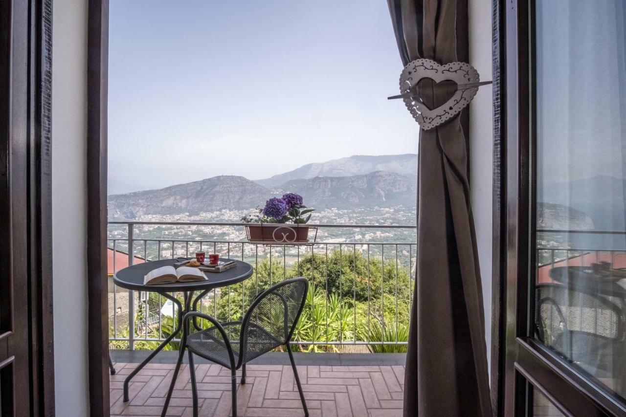 Villa Monica B&B Sorrento Eksteriør bilde