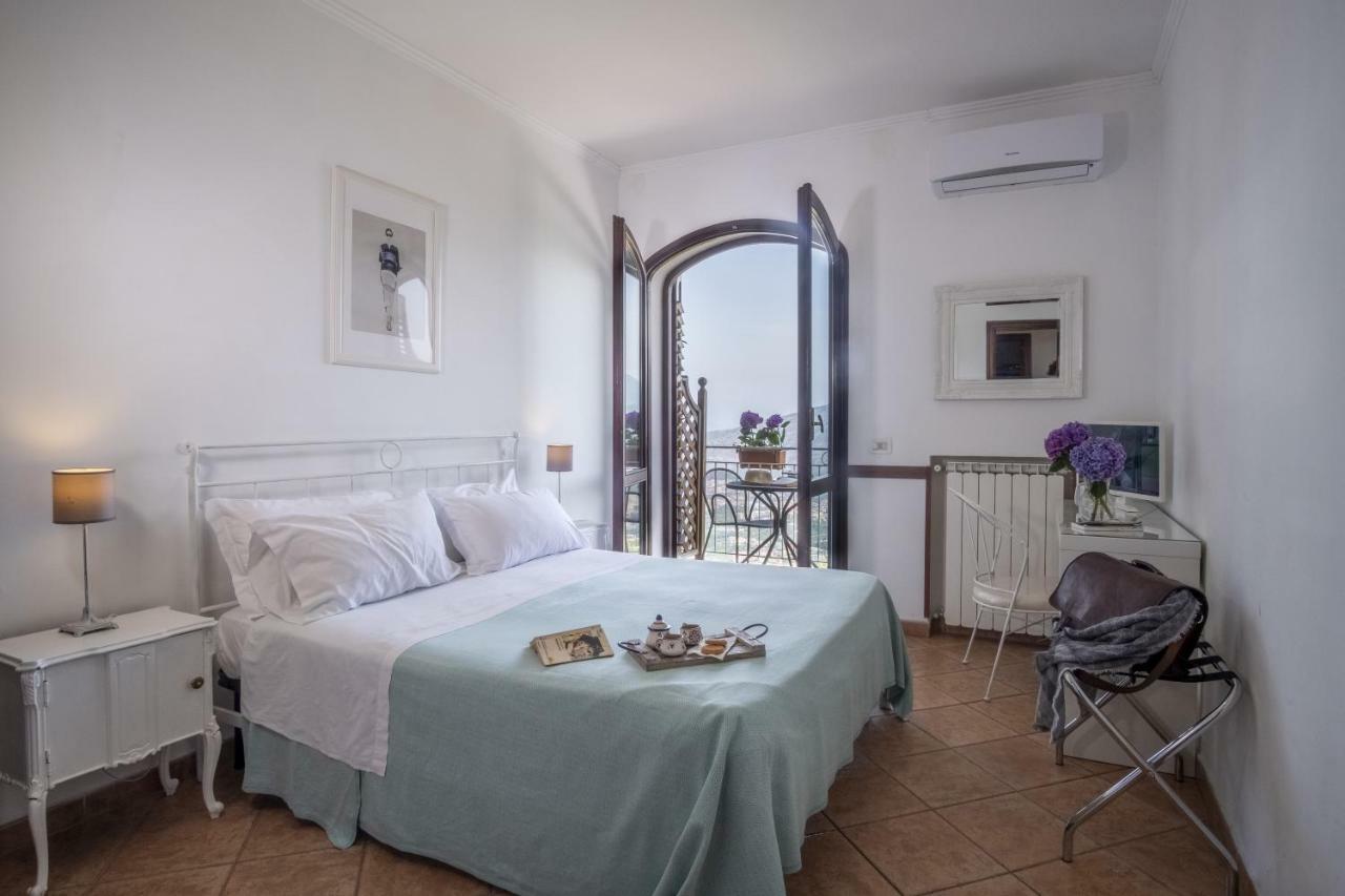 Villa Monica B&B Sorrento Eksteriør bilde